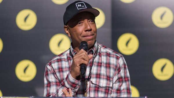 Russell Simmons Net Worth 2021 The Story Of A Life Douczer